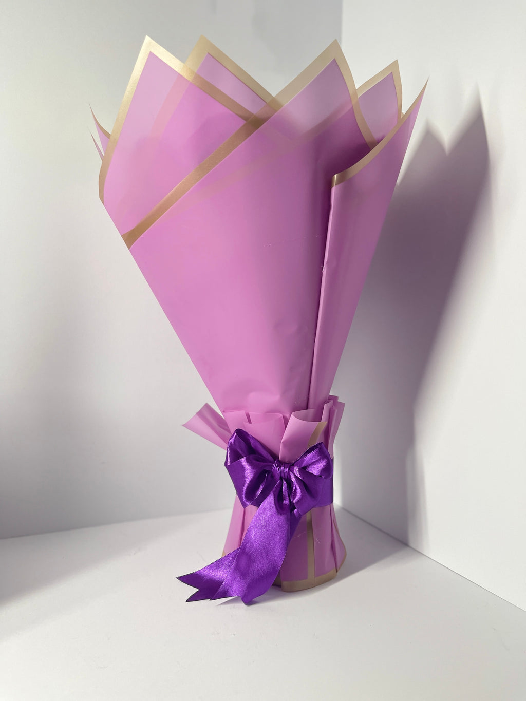 Handcrafted Satin Ribbon Rose Bouquet - Royal Black and Red Design with Golden Crown
