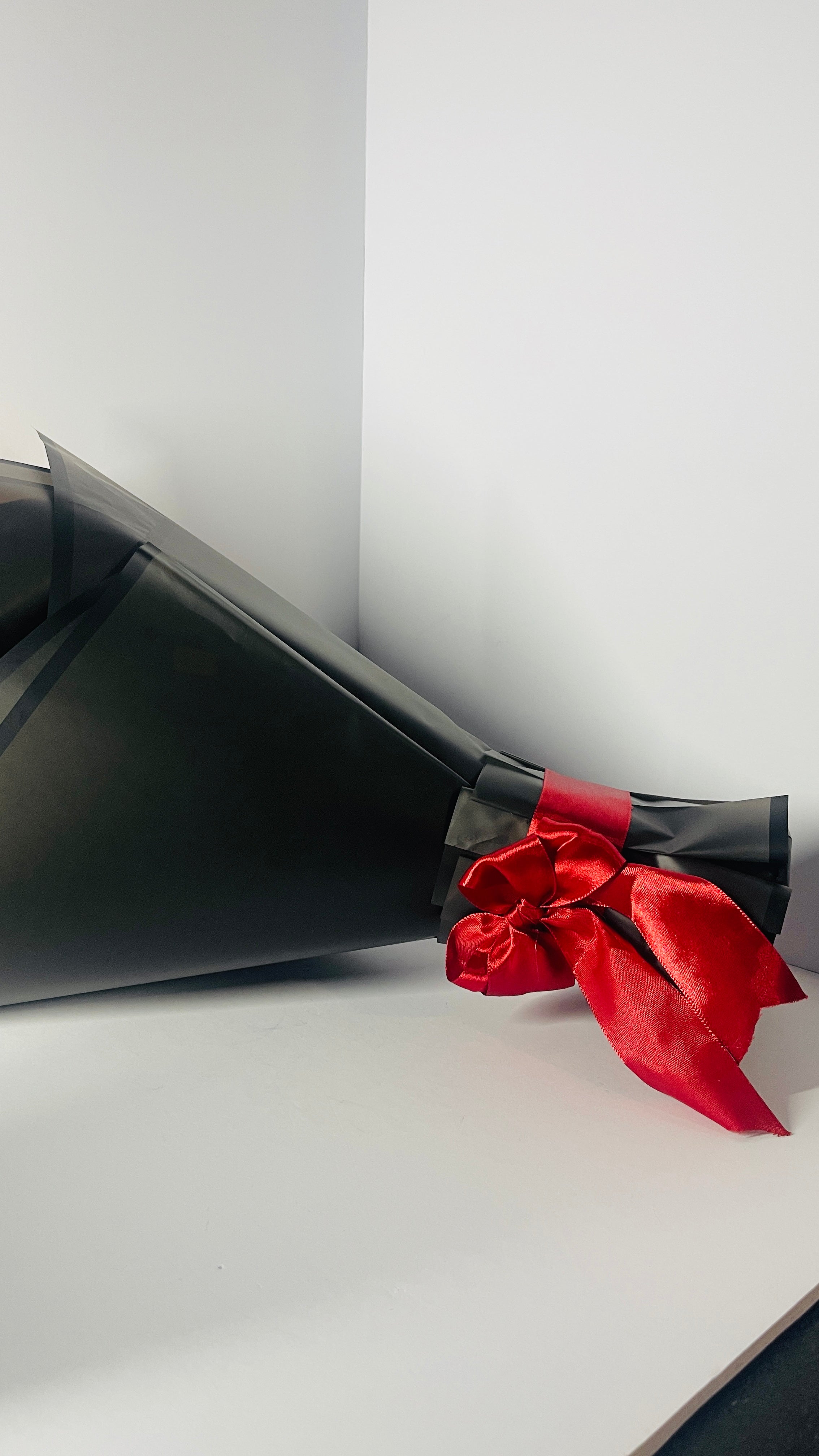 Elegant Ribbon Sunflower & Rose Bouquet (18-Stem) – Premium Handcrafted Satin Arrangement
