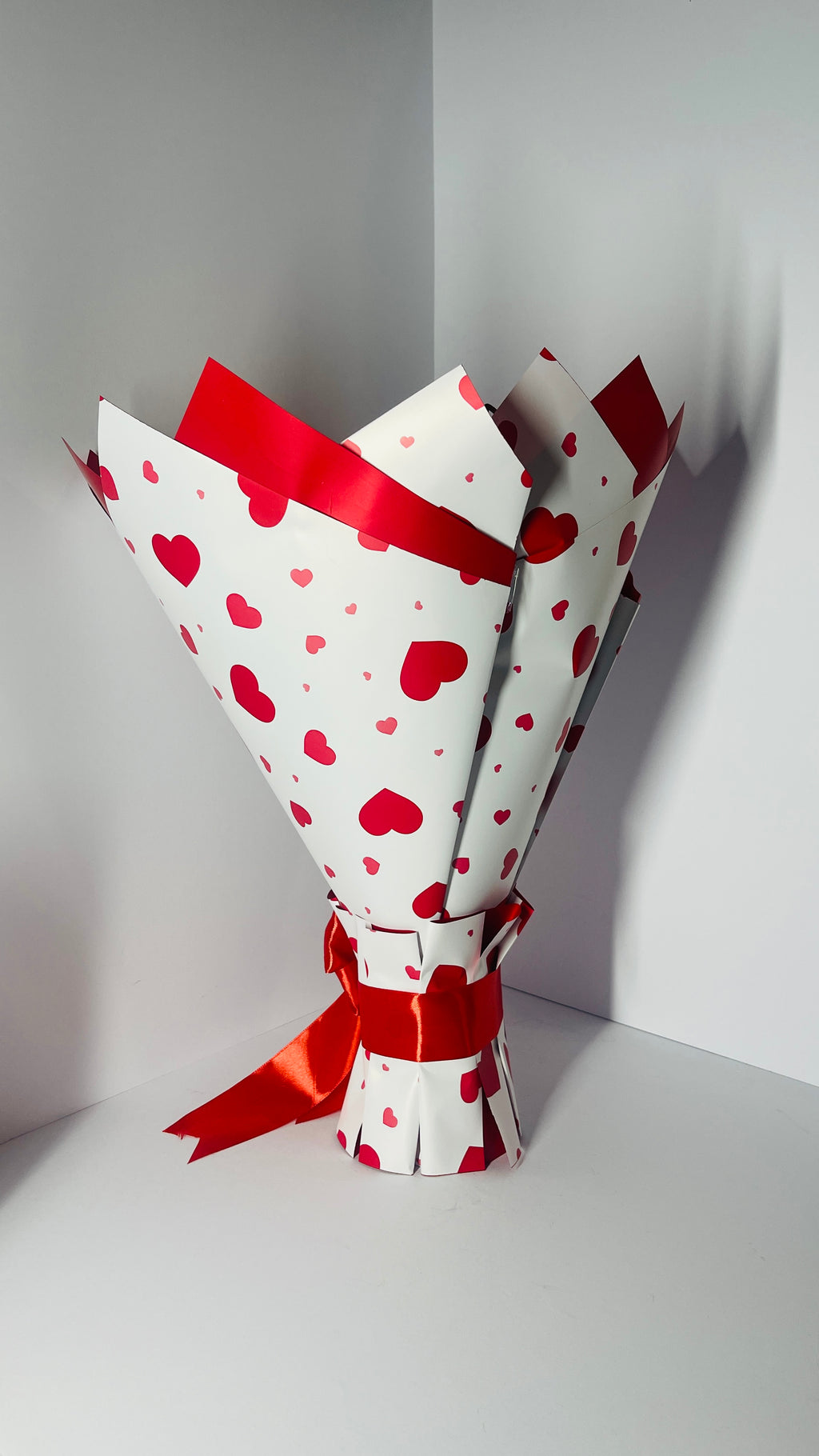 Elegant 19-Stem Ribbon Sunflower & Rose Bouquet – Everlasting Floral Gift⁠