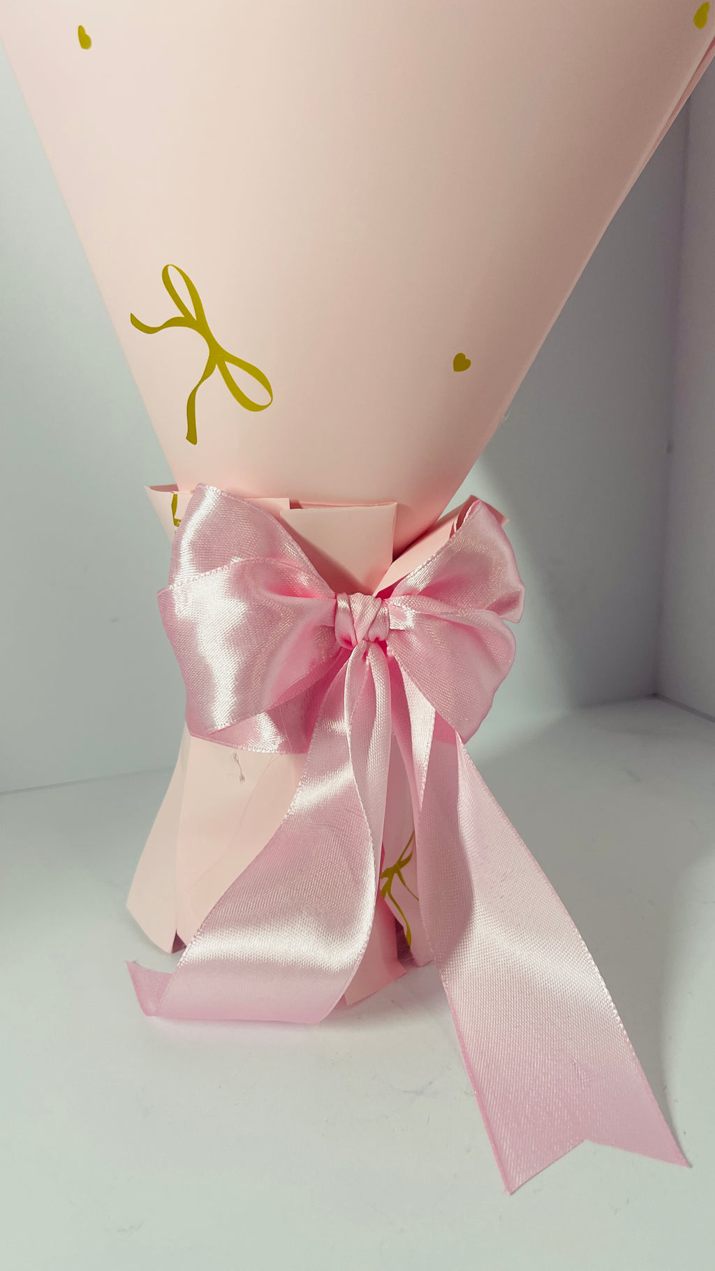 Forever Pink Satin Rose Bouquet - Butterfly Dream⁠ (18)