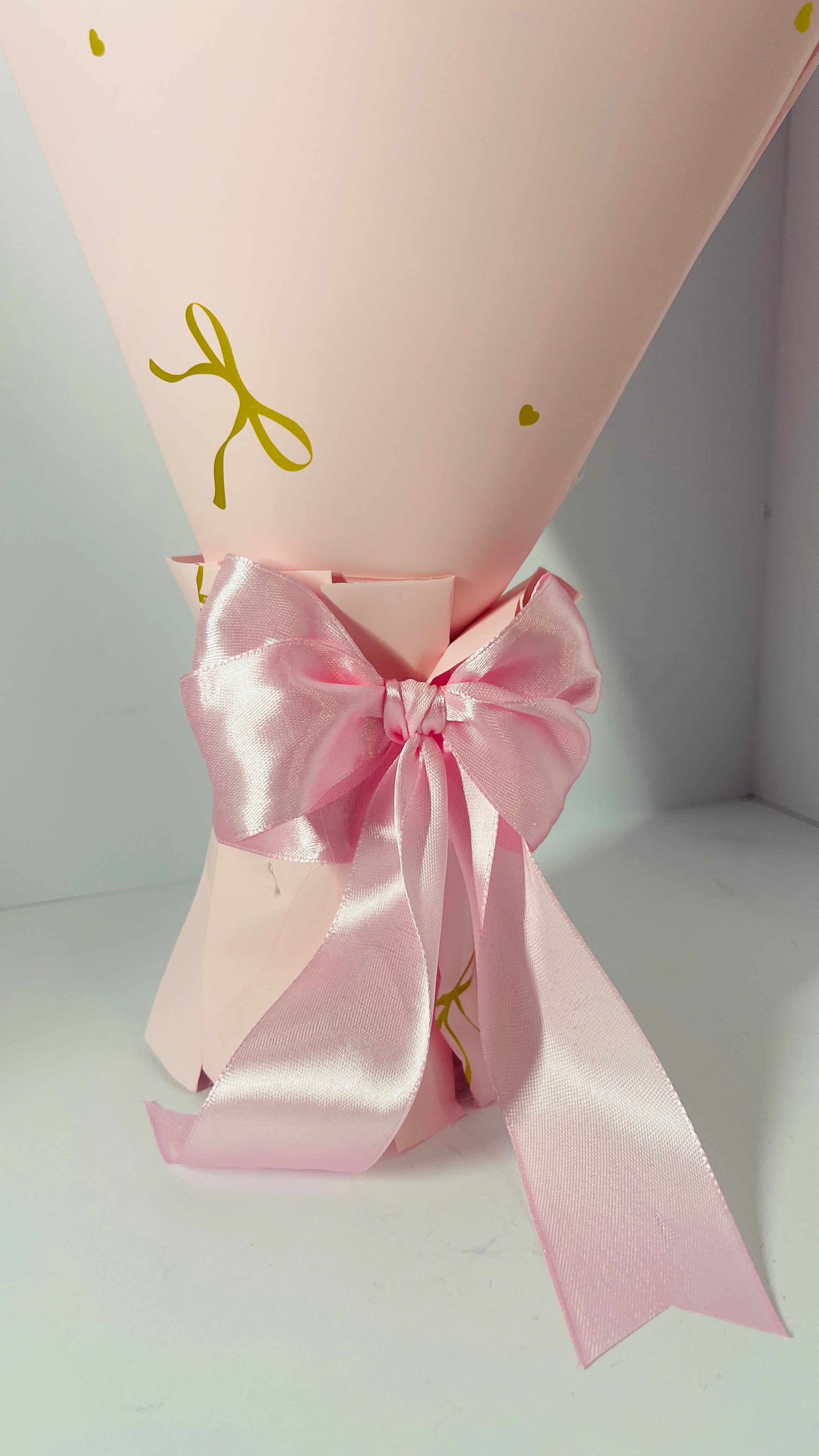 Forever Pink Satin Rose Bouquet - Butterfly Dream⁠ (18)