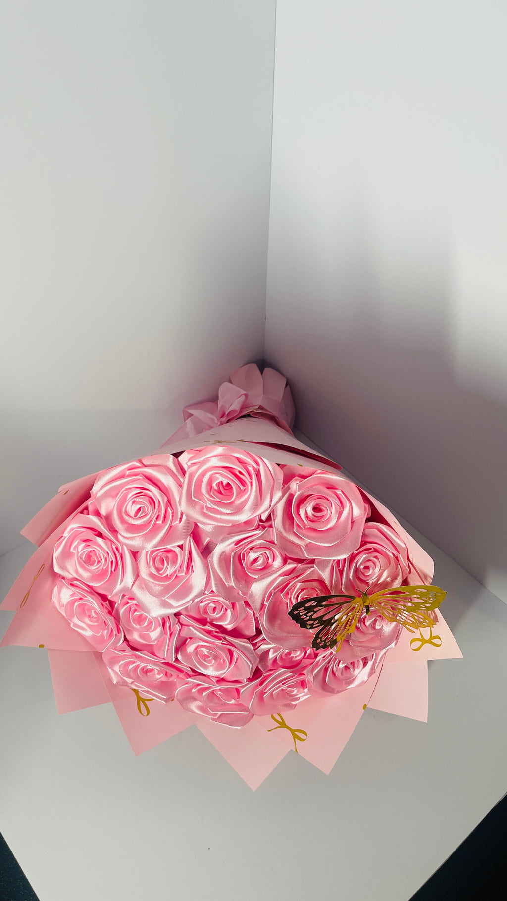 Forever Pink Satin Rose Bouquet - Butterfly Dream⁠ (18)
