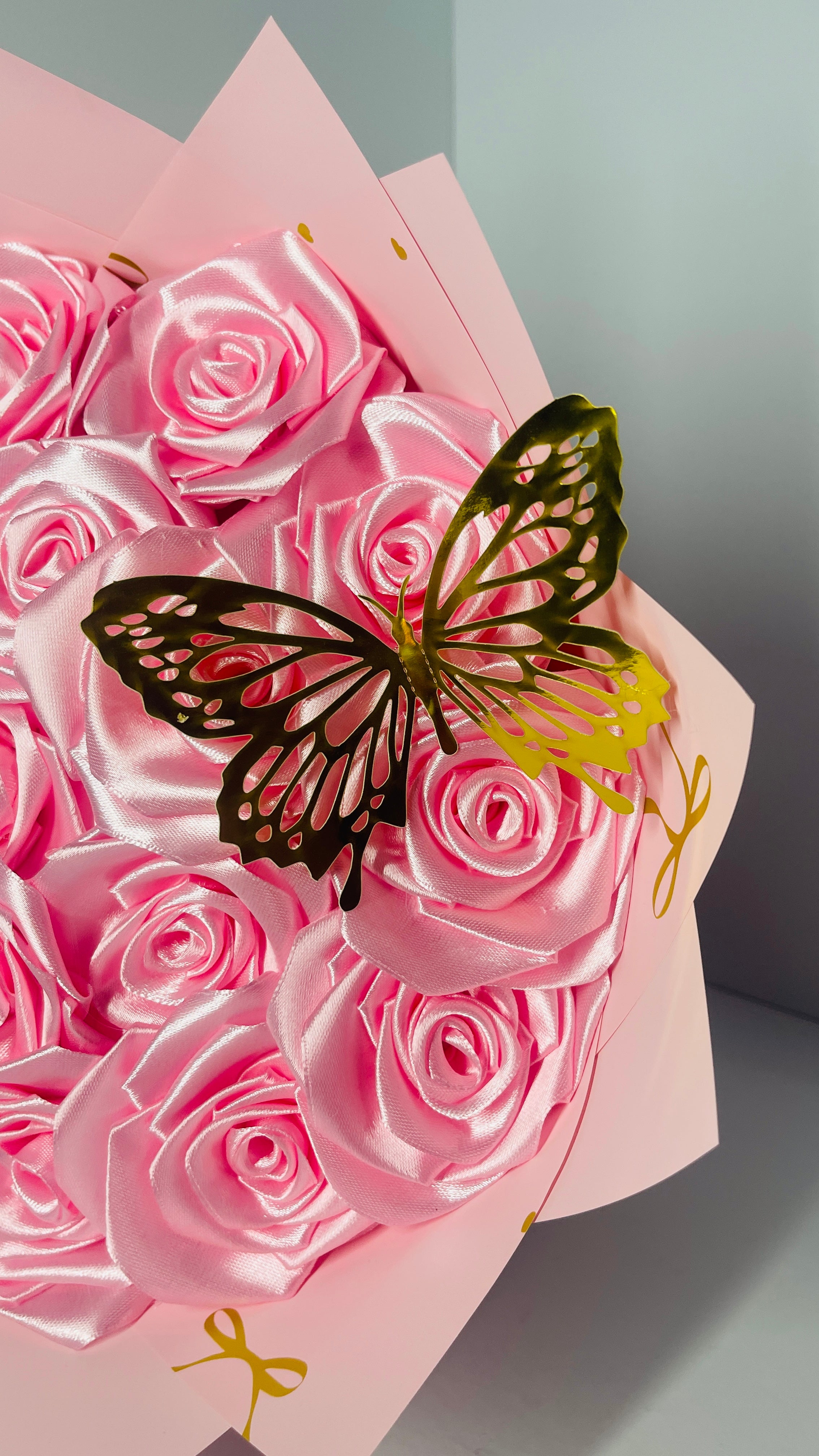 Forever Pink Satin Rose Bouquet - Butterfly Dream⁠ (18)