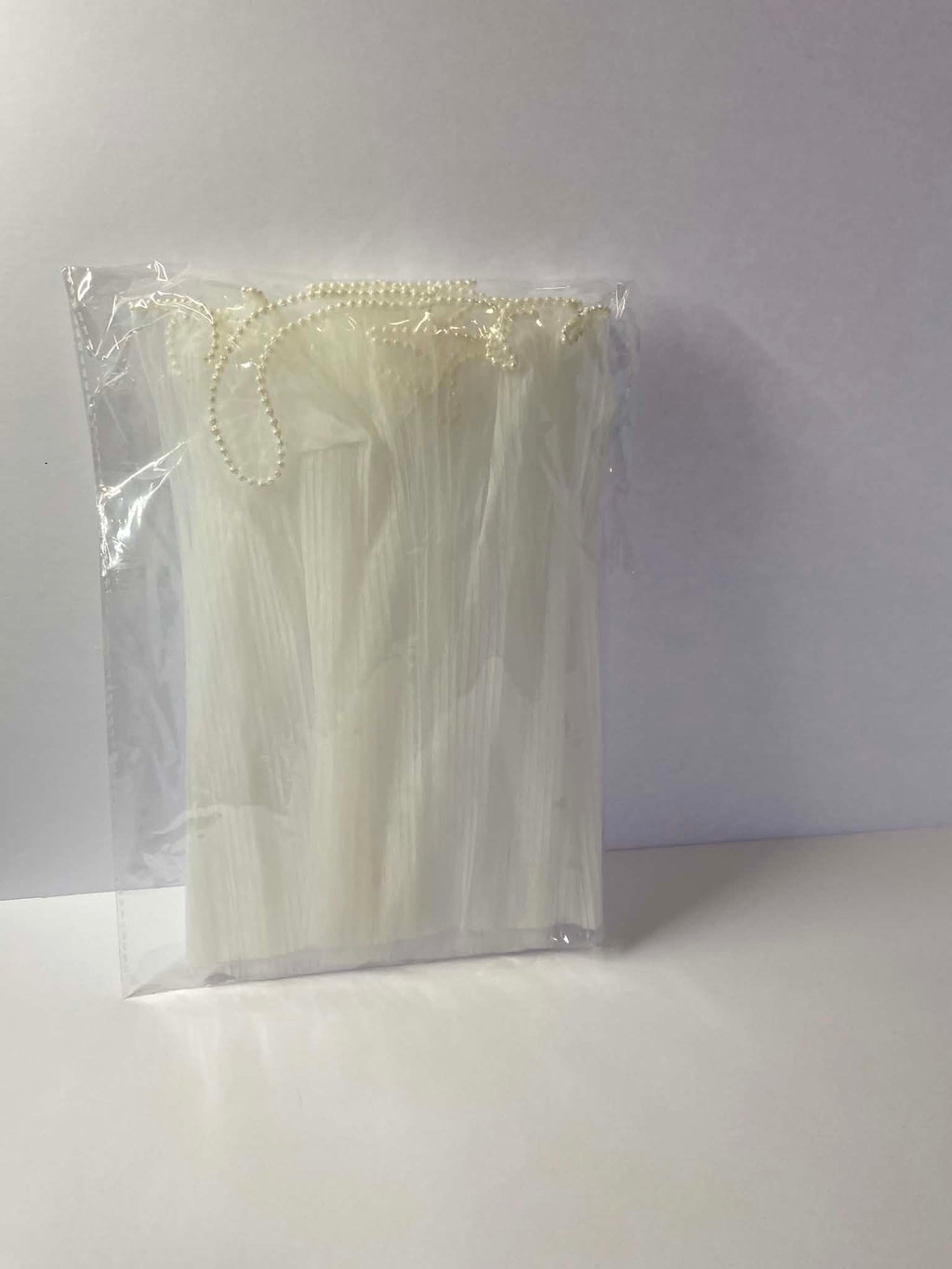 White pleated organza bouquet wrap with pearl edge